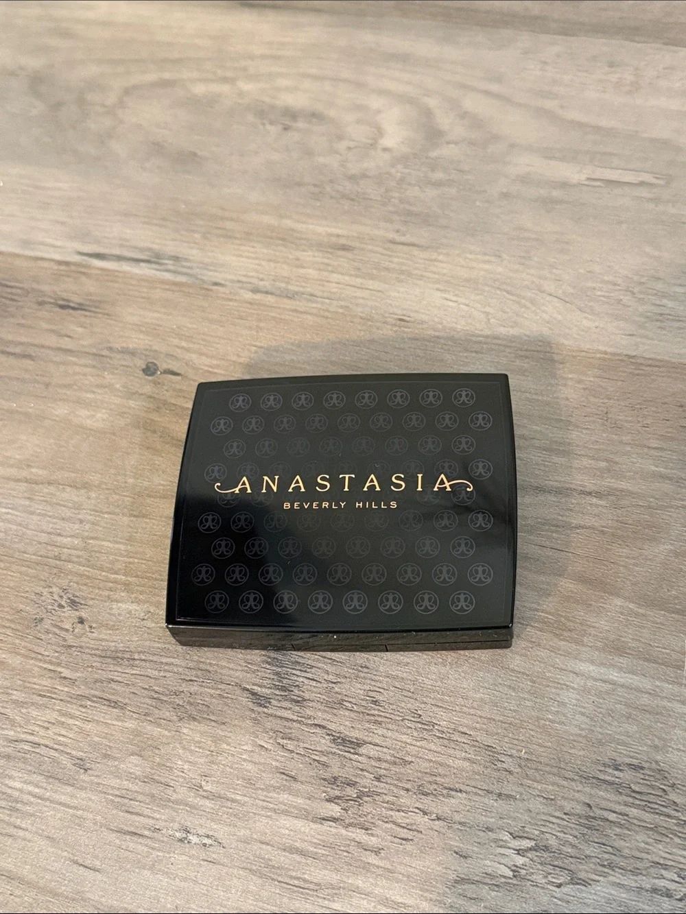 ANASTASIA BEVERLY HILLS -Powder Bronzer in Cappucino